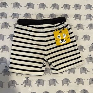 Mayoral Shorts with cute pocket detail 🦁 🚭